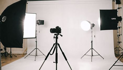 Tripod ve Işık Sistemleri Kullanımı: Çekim Tekniklerinde Profesyonel Destek